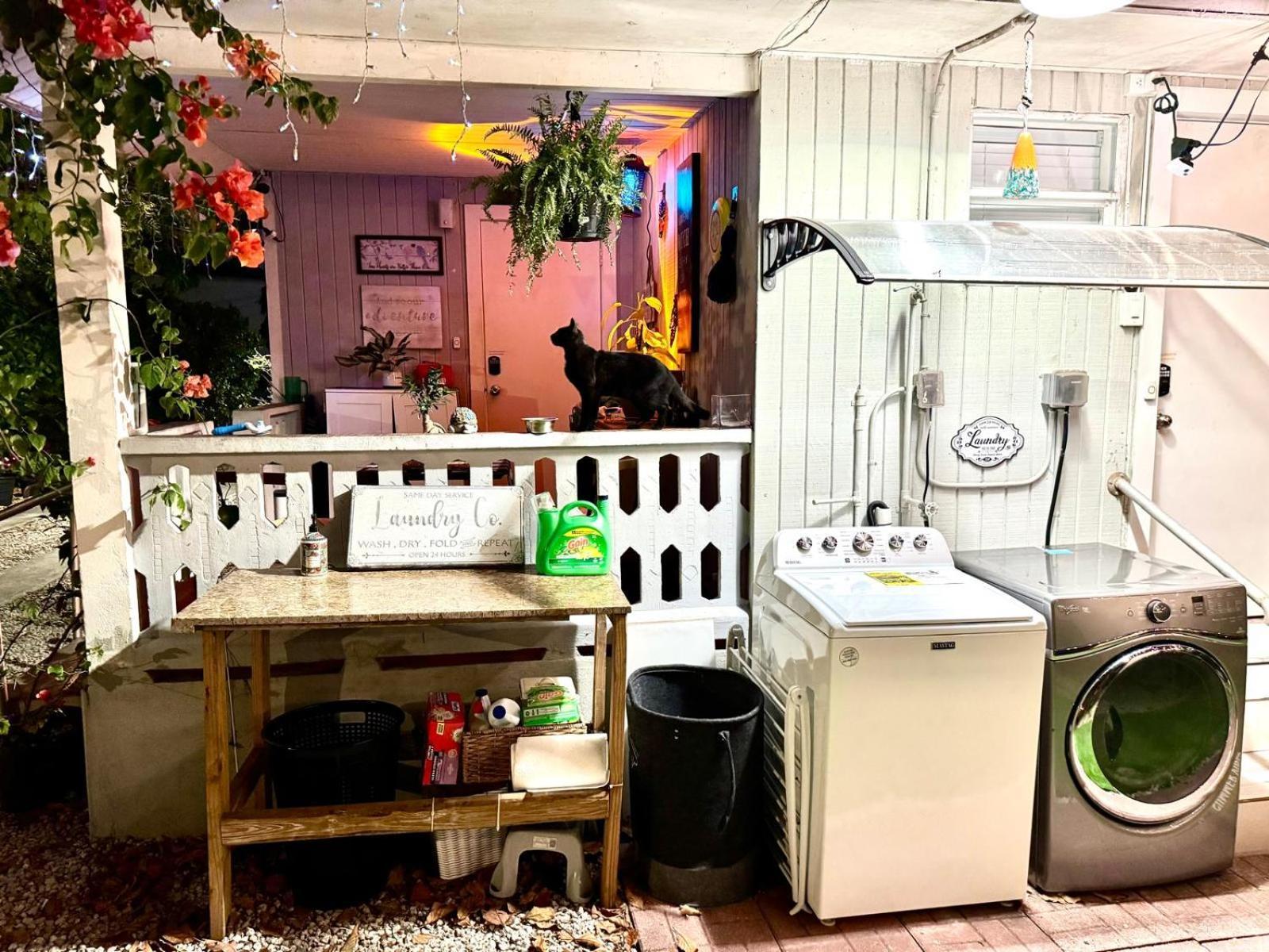 Quiet & Centrally Located House - Private Parking, Laundry And Storage For Luggage Miami Exterior foto